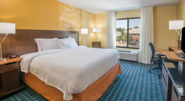 Номер Standard Fairfield Inn & Suites by Marriott Fort Wayne Southwest
