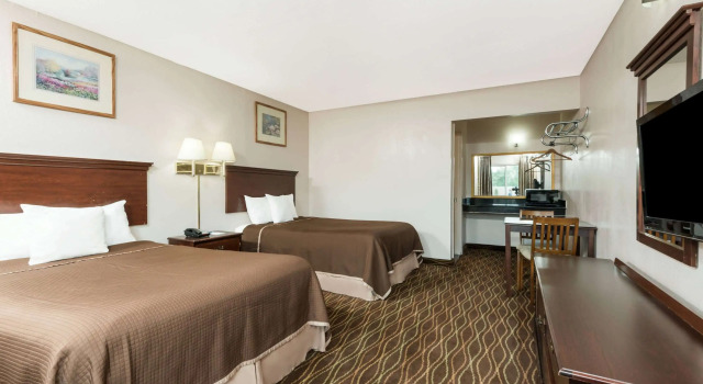 Howard Johnson by Wyndham Springfield, Prenota Hotel Springfield Massachusetts
