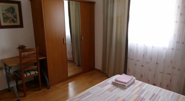 Apartments Andrea, Prenota Appartamento Hotel a Isole Quarnerine con parcheggio, Parcheggio