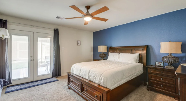 12 Mi to Beach: Texas Gulf Coast Home w/ Fire Pit, Book Vacation Home Texas City Texas Gulf Coast