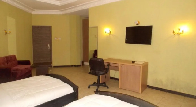 Номер Business Thornberry Savannah Suite Hotel