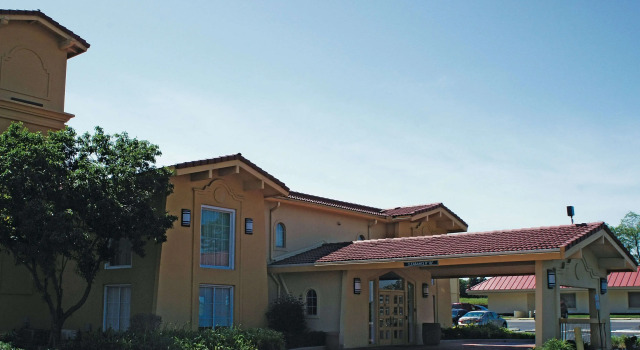 La Quinta Inn Kansas City Lenexa, Book Hotel Hoteller i Lenexa med pool, Swimmingpool