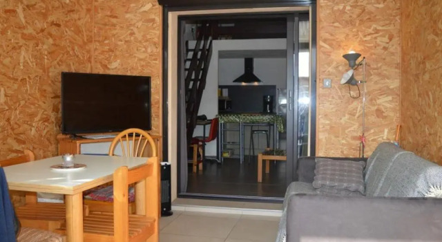 Maison Saint-Cyprien, 2 pièces, 5 personnes - FR-1-225D-110, Rezerwuj Hotel Hotele w Pyrénées-Orientales z parkingiem, Parking