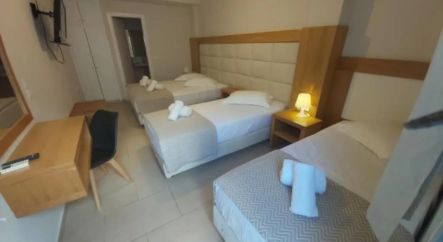Четырёхместный номер Standard Villa Roussa