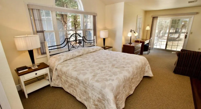 Номер Superior Baileys Harbor Yacht Club Resort