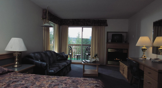Pyramid Lake Resort, Rezervasyon Otel Jasper Jasper National Park