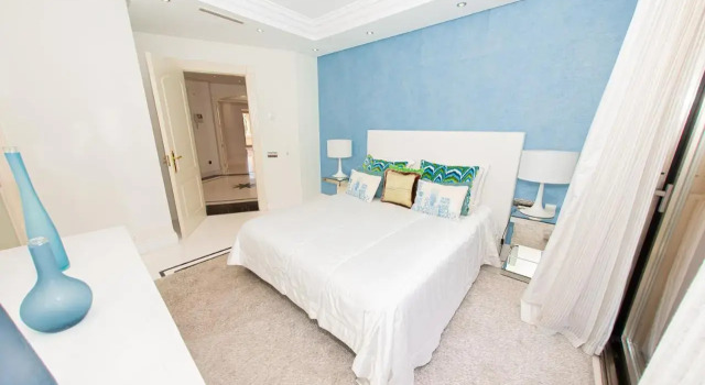 Luxury 3BDRS apt. In Mistral Beach with sea views., Забронировать Апартаменты/квартира Апартаменты Марбелья, рядом с Casino Marbella, Апартаменты/квартира