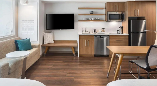 Четырёхместная студия Element by Marriott Bloomington Mall of America