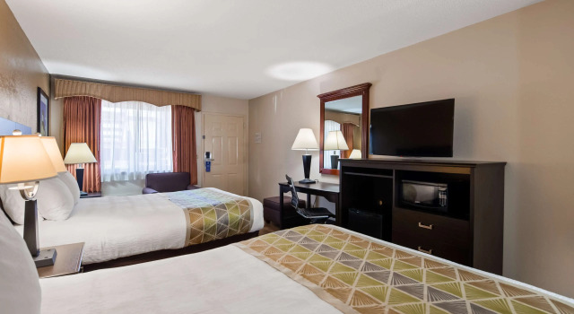 Четырёхместный номер Standard Best Western Murfreesboro