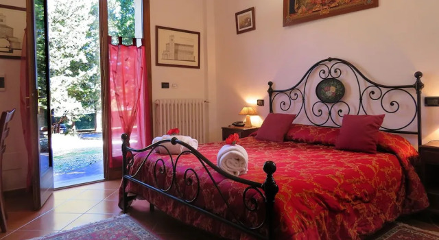 Апартаменты Villa Sant’Uberto Country Inn