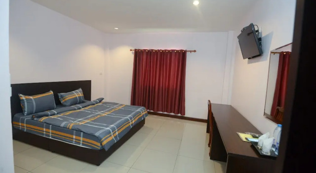 Номер Standard с балконом Nangrong Garden Home
