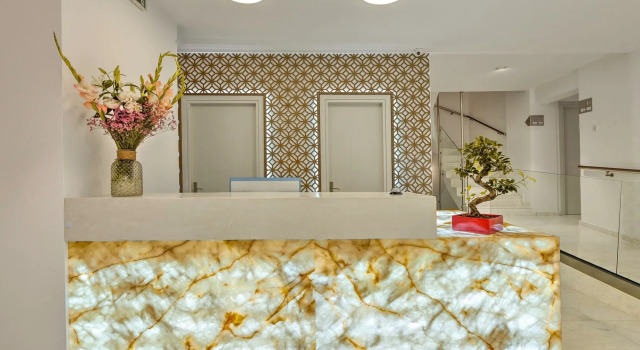 Zephyros Hotel