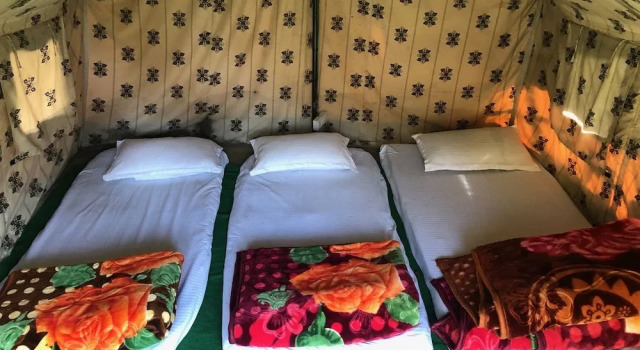 Moustache Kasol