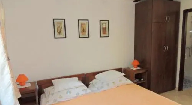 Apartments Butorac, Prenota Appartamento Hotel a Isole Quarnerine con parcheggio, Parcheggio
