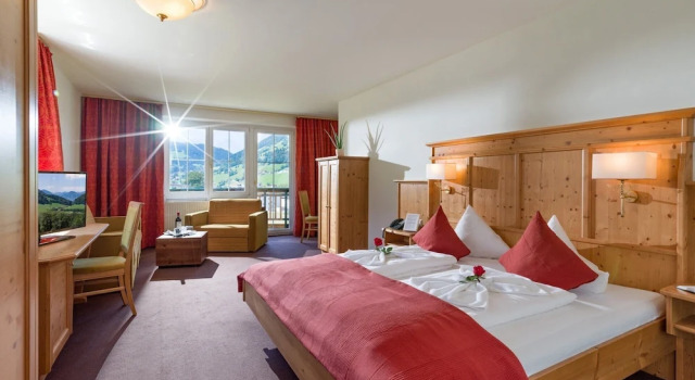 Двухместный номер Standard с балконом Hotel Harfenwirt
