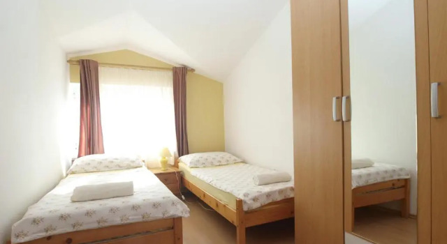 Apartment  Anica 770