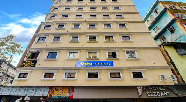 Itsy Hotels Elegant, Забронировать Отель Мумбай Mumbai Region, рядом с Набережная Марин-драйв