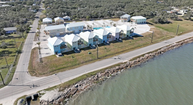 Коттедж с 5 комнатами Casa Grande Sp131 5 Bedroom Home by RedAwning