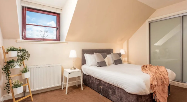 Elliot Suite No9 - Donnini Apartments