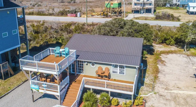 In Good Sands by Topsail Realty, Забронировать Отель Отели Норт-Топсейл-Бич с парковкой, Парковка