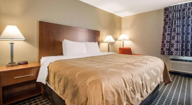 Номер Standard Sleep Inn & Suites Madison West