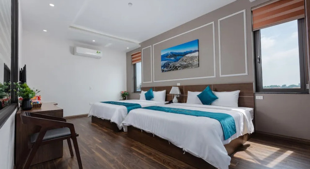 Четырёхместный семейный номер Standard Airport Classic Hotel & Travel