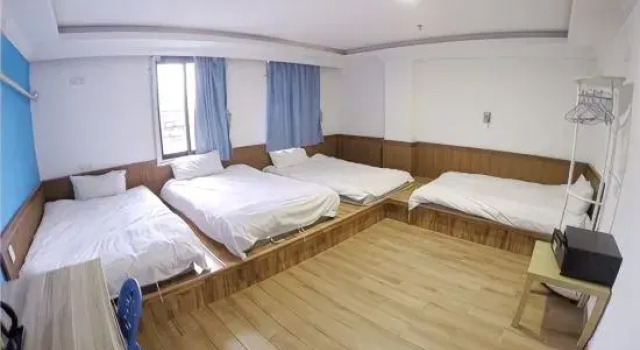 Люкс Deluxe Lazy Gaga Hostel Guangzhou