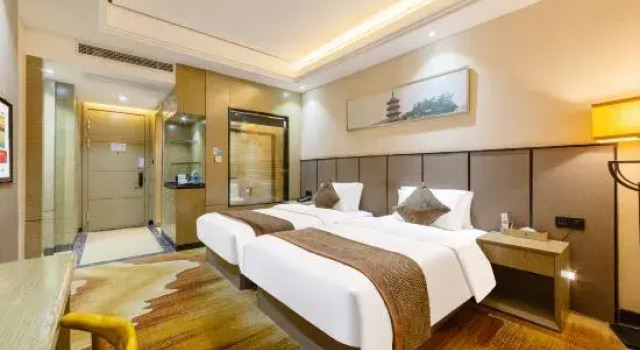 Номер Standard с видом на реку Days Inn Fuzhou Woer