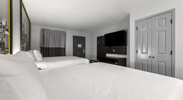 Люкс Super 8 by Wyndham Texas City - Galveston Area