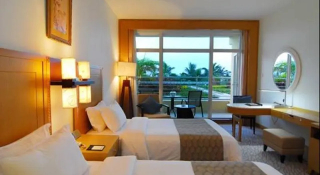 Days Hotel & Suites, Book Hotel Sanya Hainan