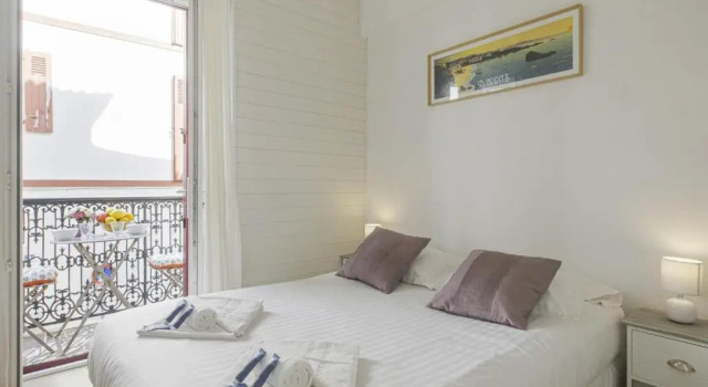 Charming flat 4 minutes from the Grande Plage of Biarritz away - Welkeys
