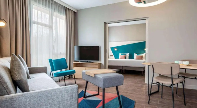 Апартаменты Superior c 1 комнатой с балконом Aparthotel Adagio Paris Suresnes Longchamp