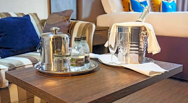 Номер Privilege Mercure Milton Keynes Hotel