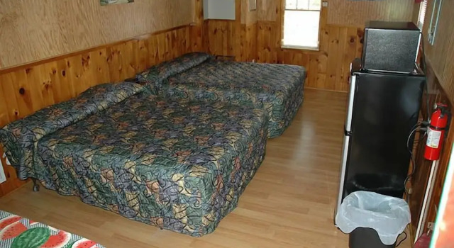 Четырёхместный коттедж Premium с видом на озеро Channel Watefront Cottages