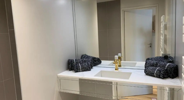 Люкс Deluxe Lappartement et les Suites de VJL