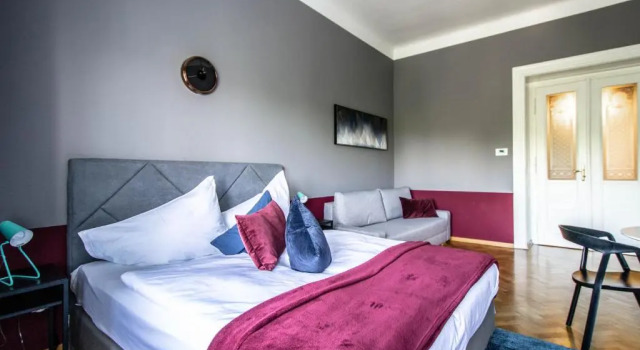 Garden Apartments, Забронировать Апартаменты/квартира Отели Праги с парковкой, рядом с Намести Миру, Парковка