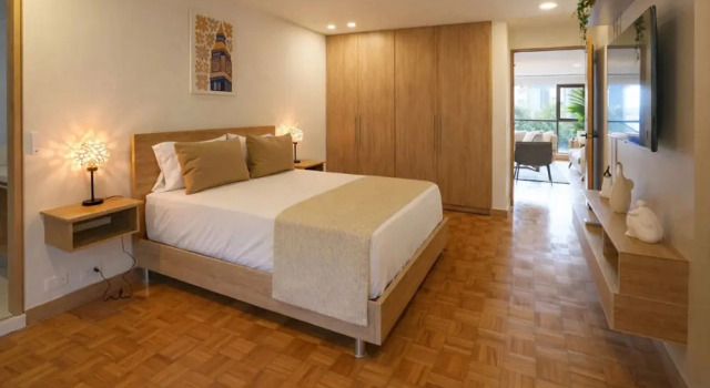 401 - Luxury 4BR Retreat With Private Bathtub and AC, Prenota Appartamento Medellín Antioquia