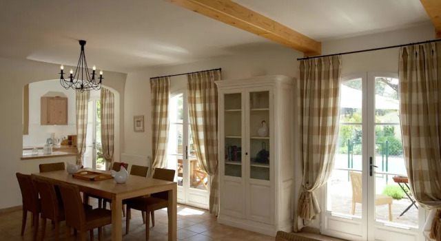 Large Villa With Private Pool Between Provence and Riviera, Забронировать Вилла Виллы Овернь-Рона-Альпы, Вилла
