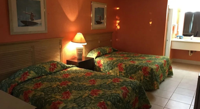 Tropical Inn Palm Bay, Book Hotel Hoteller i Palm Bay med pool, Swimmingpool
