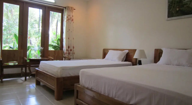 Sirena Resort, Забронировать Курортный отель Отели Зыонгдонг с парковкой, рядом с Chez Carole Restaurant, Парковка