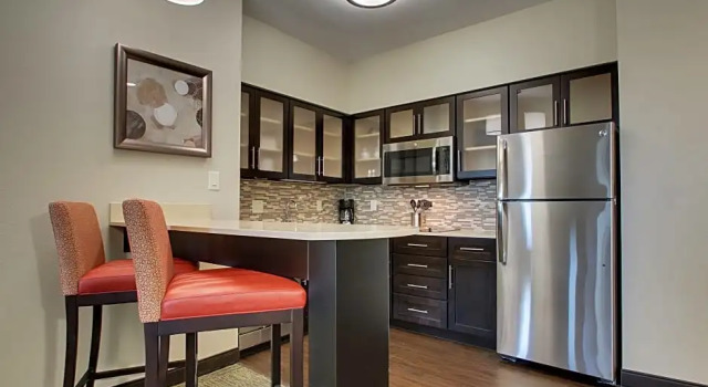 Четырёхместный люкс c 1 комнатой Staybridge Suites Plano - The Colony by IHG