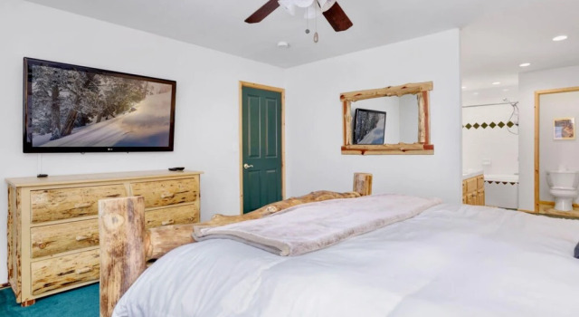 Alameda Castle #2104 by Big Bear Vacations