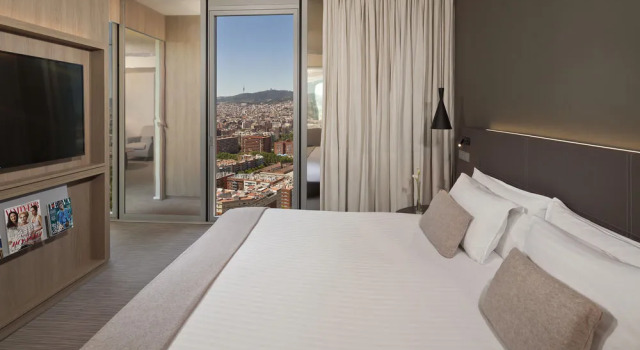 Номер The Level Семейный Meliá Barcelona Sky 4 Sup
