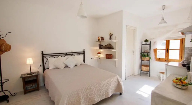 Студия Lithea Villas and Studios by the Sea