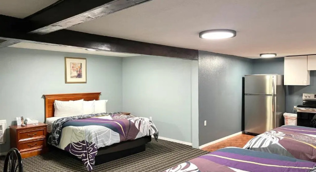 Апартаменты Annie Oakley Motel Oakley
