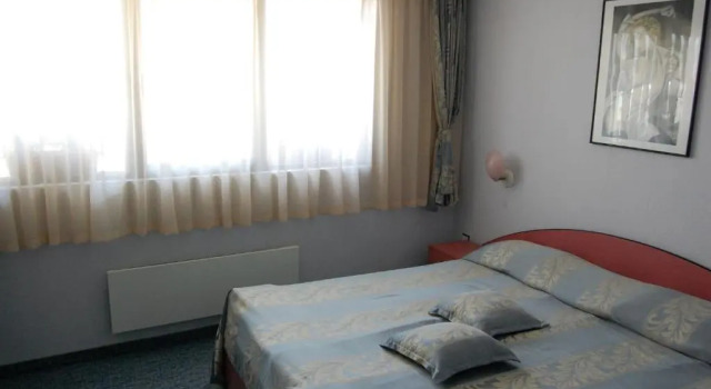 Люкс Family Hotel Familia