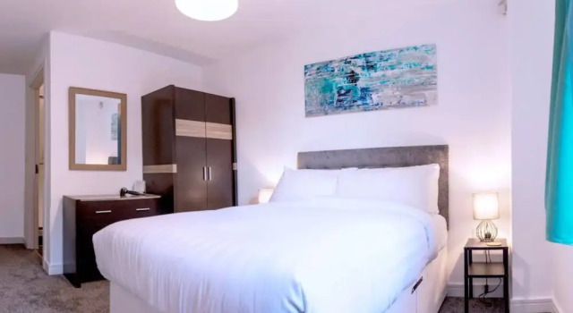 Modern 2 Bedroom Apartment in City Centre With Balcony, Забронировать Апартаменты/квартира Апартаменты Большого Манчестера, Апартаменты/квартира