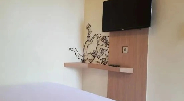 Номер Deluxe Bold Hotel Jakarta