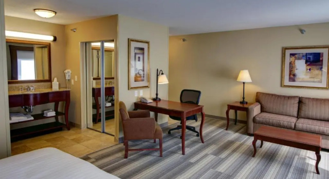 Люкс Holiday Inn Express & Suites Sioux City-South by IHG