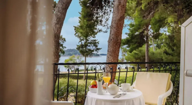 Двухместный номер Standard с балконом Maistra Select Island Hotel Katarina